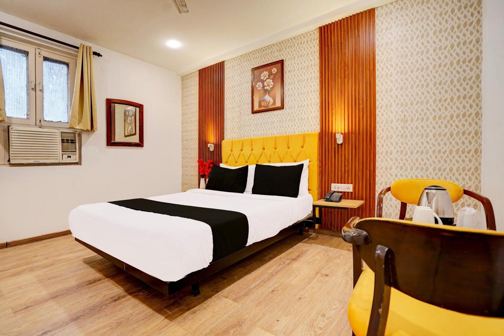 Super Townhouse Jageer Palace Near Mayapuri Chowk New Delhi Buitenkant foto